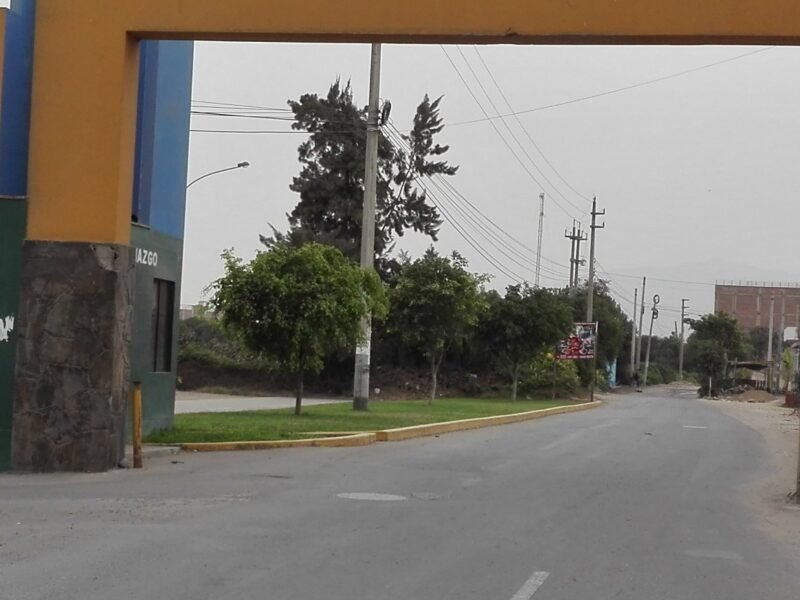 Venta de Terreno de doble frontis en la Urb. Carabayllo