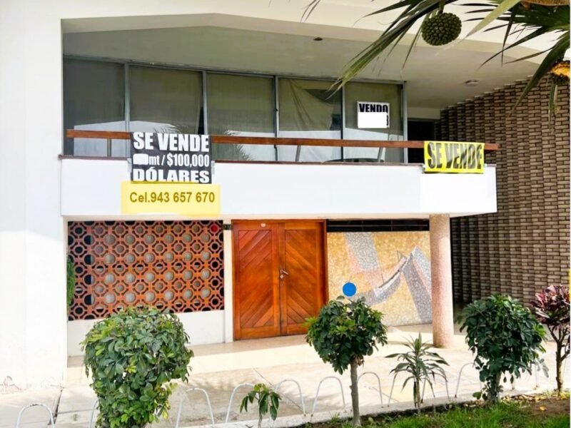 Venta de casa de 2 pisos en la playa de Ancón