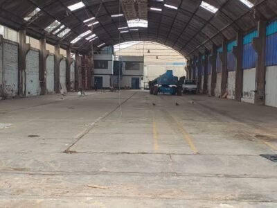 ¡VENTA O ALQUILER DE LOCAL INDUSTRIAL EN PUENTE PIEDRA!