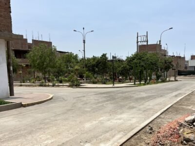 Venta de Casa de 3 pisos en Urb. Santa Maria, Carabayllo