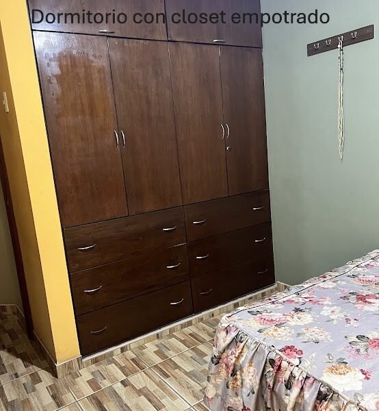Venta de casa de 2 pisos en Ventanilla