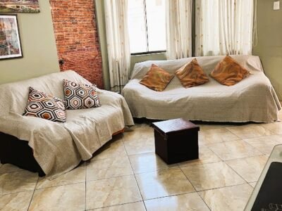 Venta de casa de 2 pisos en Ventanilla
